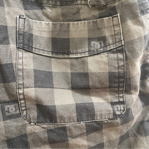 DC shoes checked shorts - Picture 6 of 6